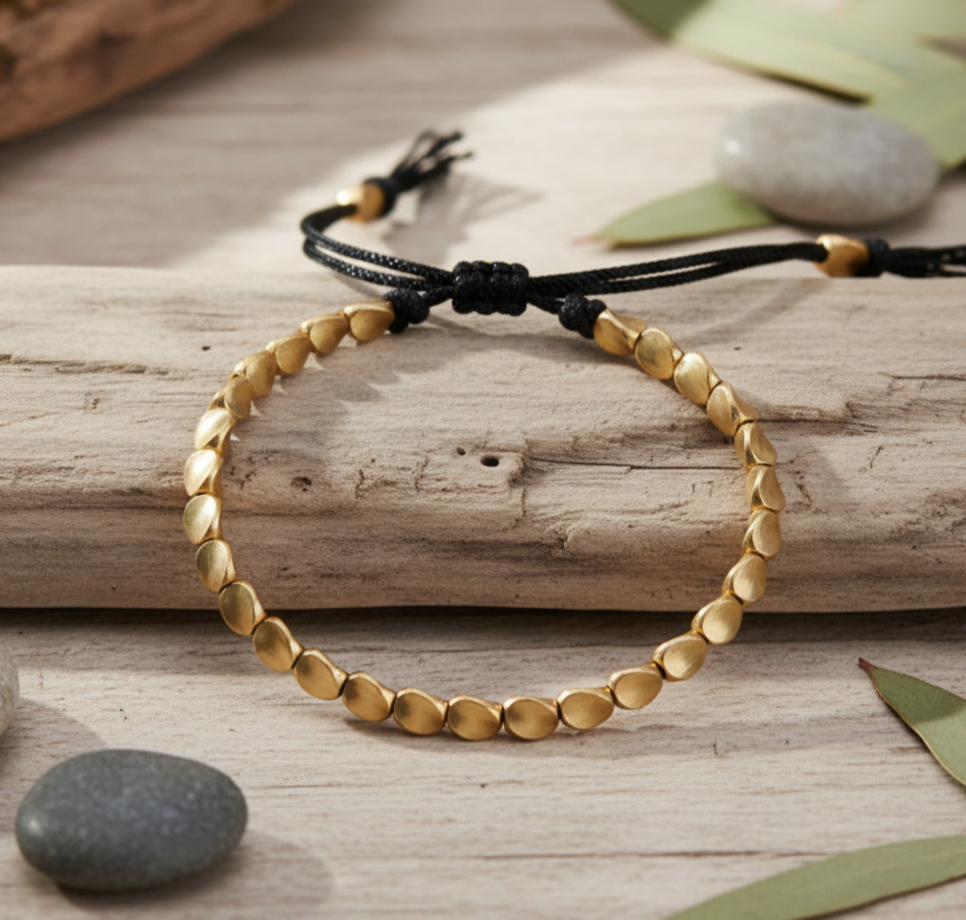 bratara energetica cu margele din cupru