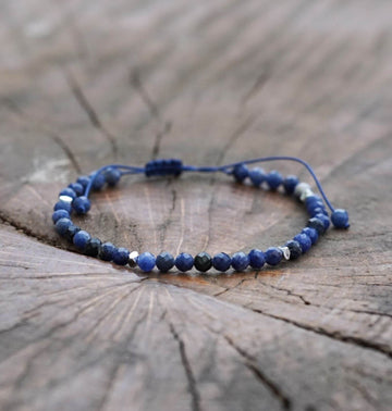 bratara din cristale fatetate de sodalit 4mm