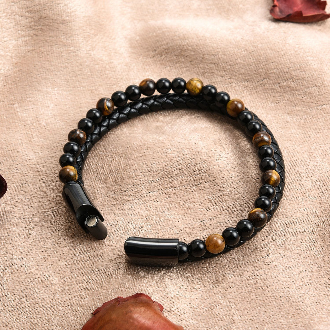 Bratara Barbati din Piele Naturala Neagra si Pietre Semipretioase Ochi de Tigru si Onix Mat, 8mm, Inchizatoare Magnetica din Otel Inoxidabil, Negru/Maro