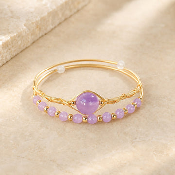 Brățară Bangle „Zenith” cu Ametist Lavandă, cu Fir Placat Aur 14K, Design Reglabil pe Două Rânduri