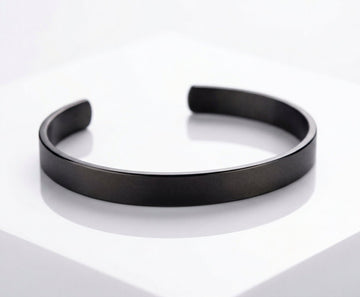Brățară Unisex "Black Forge", Bază din Cupru, Finisaj  Negru Argintiu , Ajustabilă, Import India