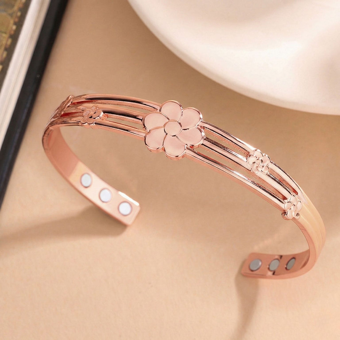 bratara din cupru, tip cuff, pentru femei