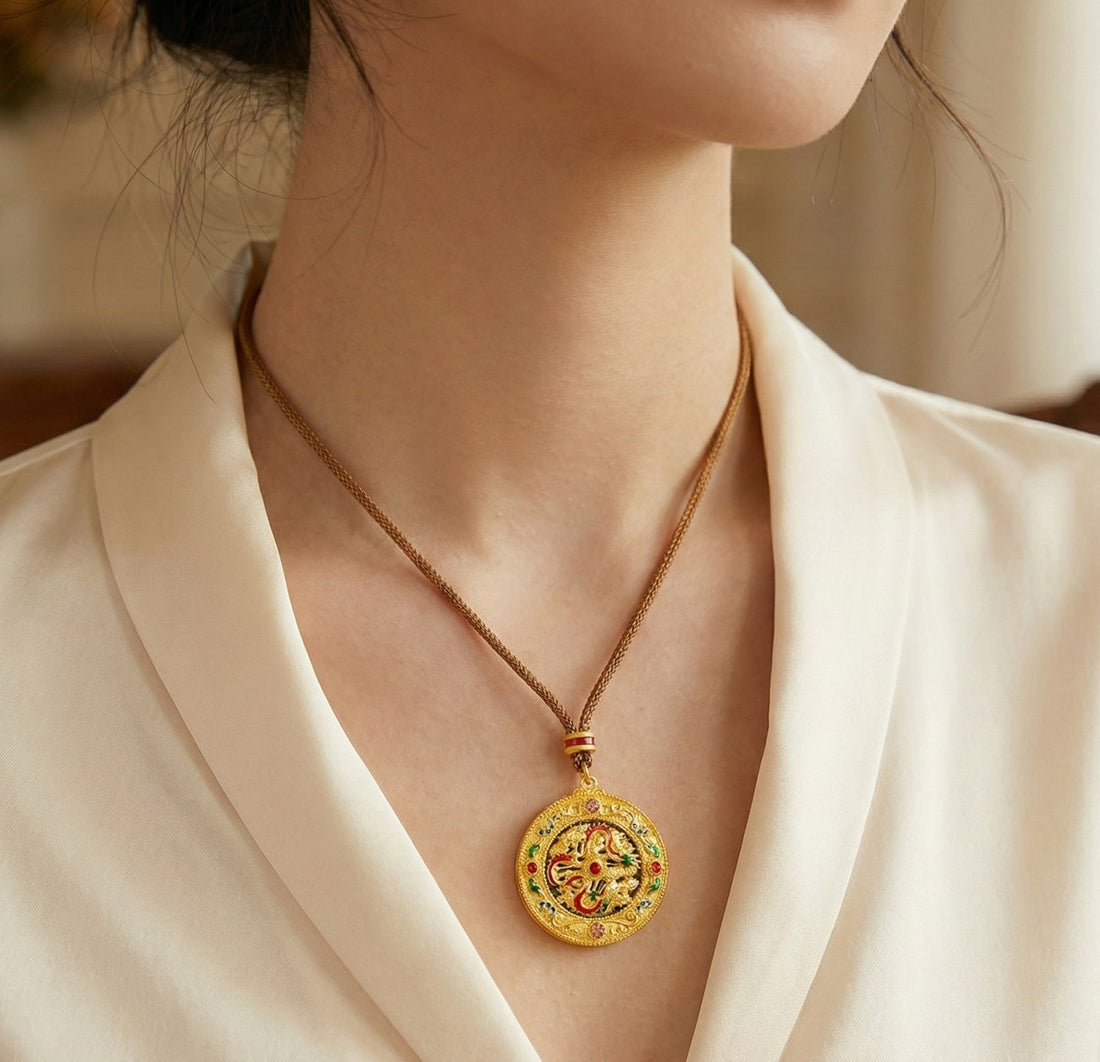 Pandantiv Amuleta Dragonului Imperial (cu snur textul reglabil)