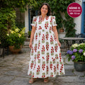 Rochie Persefona albă din bumbac, purtată în mărimea XL, bust recomandat 108–112 cm